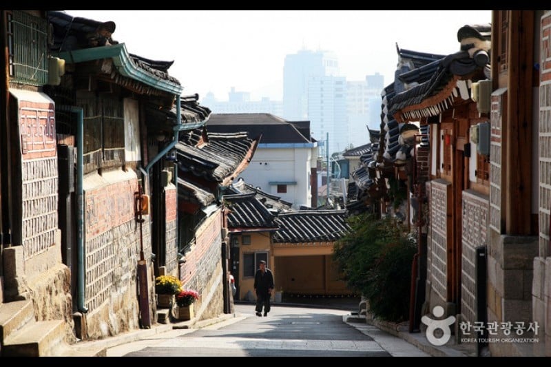Bukchon Hanok Village (10/25)