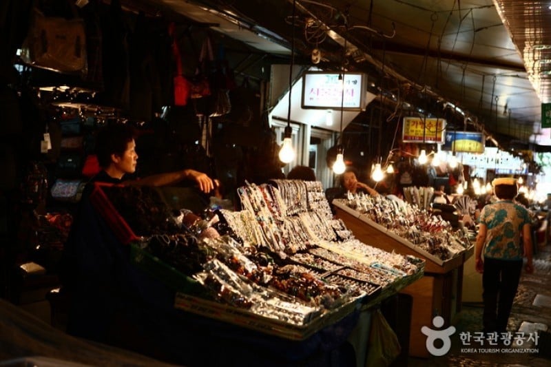 Namdaemun Market  (11/42)