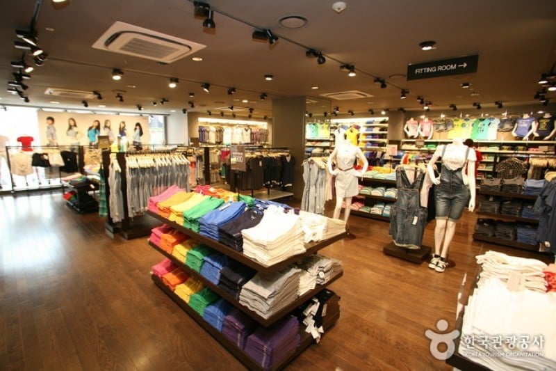 Spao - Myeongdong Branch (3/17)