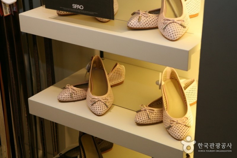 Spao - Myeongdong Branch (9/17)