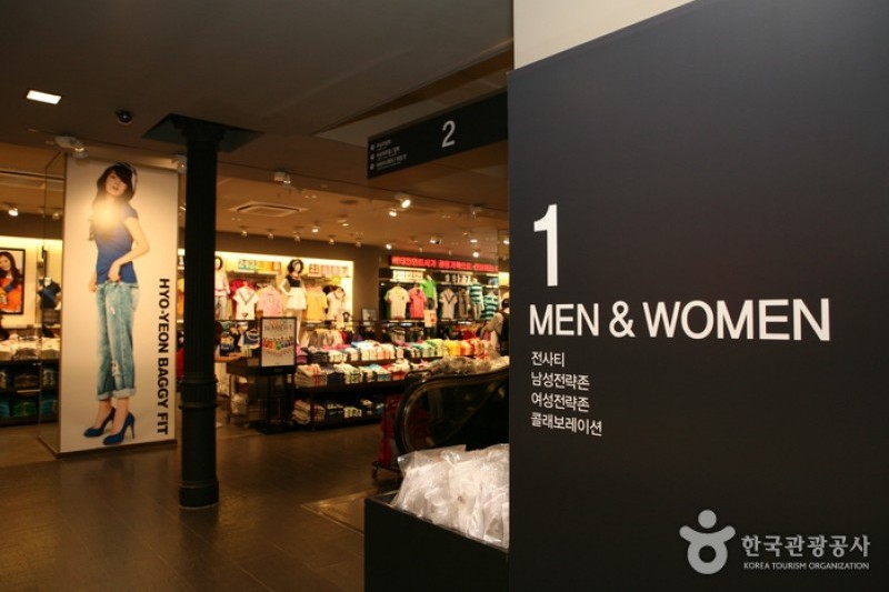 Spao - Myeongdong Branch (10/17)