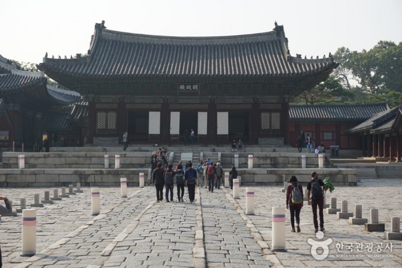 Changgyeonggung Palace (16/32)