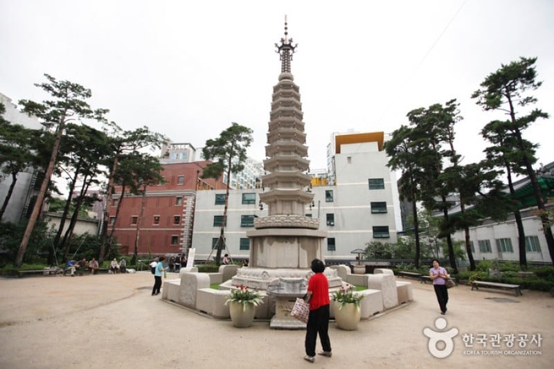 Jogyesa Temple  (2/16)