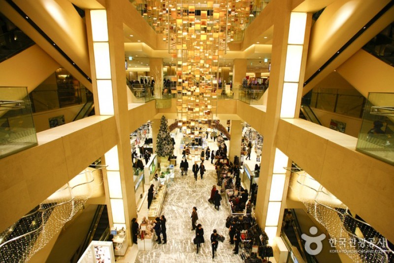 Shinsegae Department Store - Main Branch (2/26)