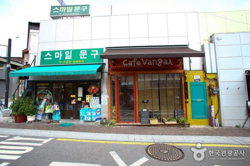 Samcheongdong-gil Road (17/38)