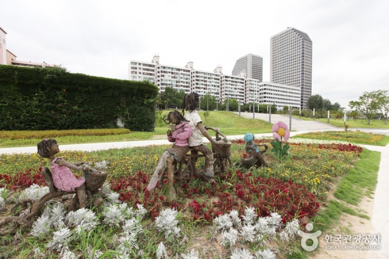 Yeouido Hangang Park (6/12)
