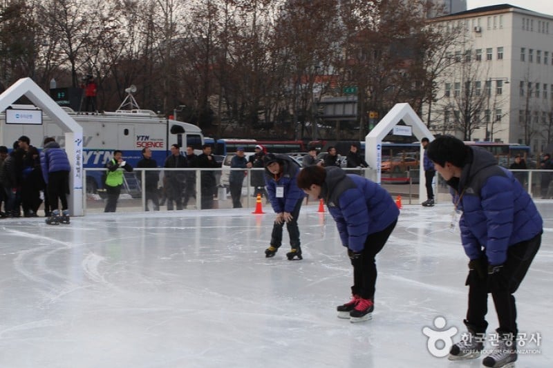 Seoul Plaza Ice Skating Rink (8/15)