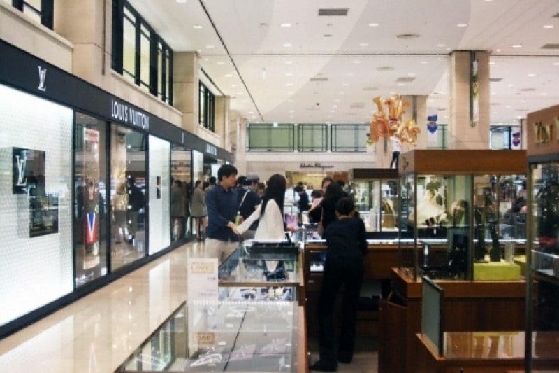 Shinsegae Department Store - Gangnam Branch  (4/7)