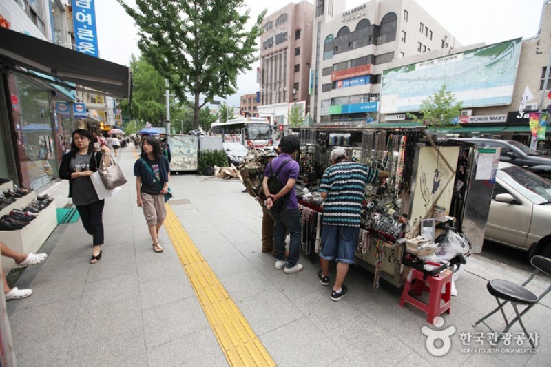 Itaewon Special Tourist Zone (2/5)