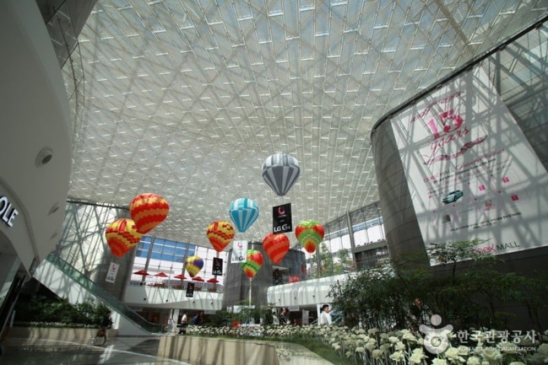 COEX, Convention and Exhibition Center (8/17)