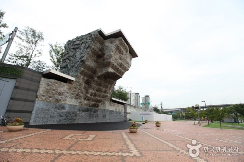 Ttukseom Hangang Park (23/30)