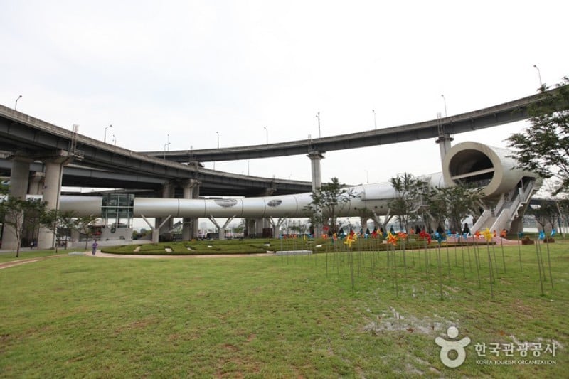 Ttukseom Hangang Park (25/30)