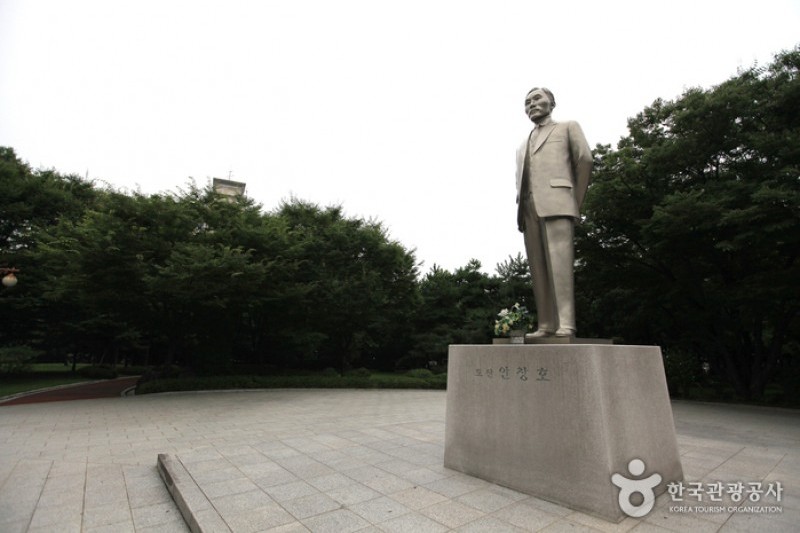 Dosan Park  (5/12)