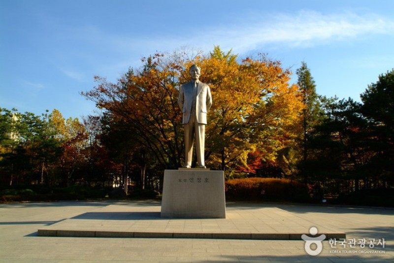 Dosan Park  (8/12)