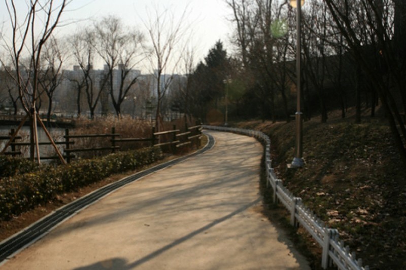 Yongsan Family Park  (3/5)