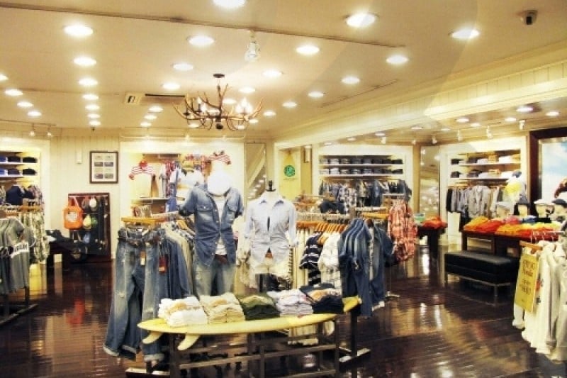 WHO.A.U - Myeongdong Branch  (5/6)