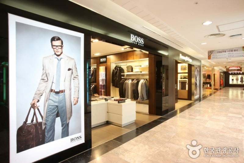 Lotte Duty Free Shop - Lotte World Tower Branch  (8/29)
