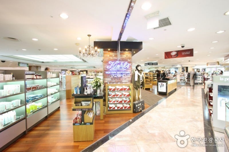 Lotte Duty Free Shop - Lotte World Tower Branch  (12/29)