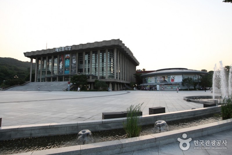 National Theater of Korea  (4/8)
