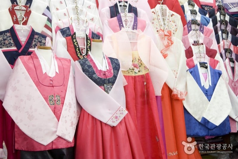 Dongdaemun Shopping Complex(Hanbok Shops) (6/10)