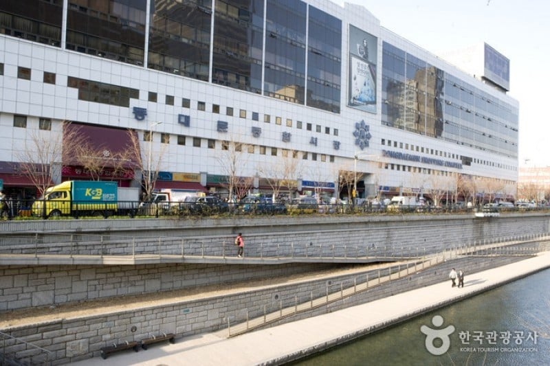 Dongdaemun Shopping Complex(Hanbok Shops) (10/10)