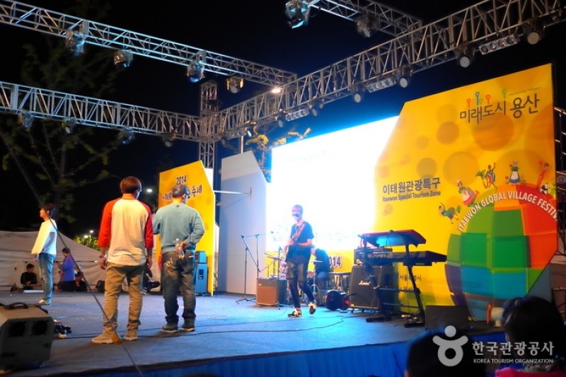 Itaewon Global Village Festival  (2/9)