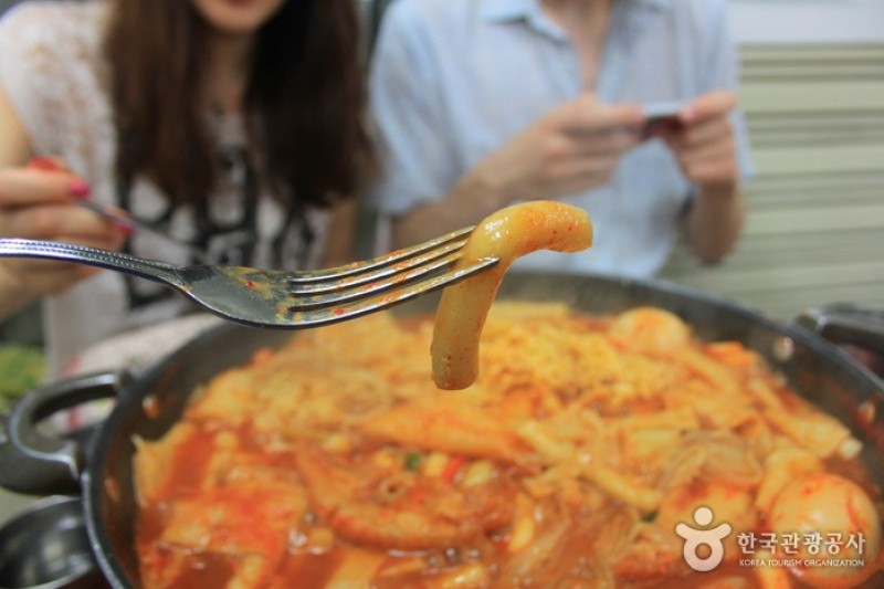 Sindangdong Tteokbokki Town  (3/20)