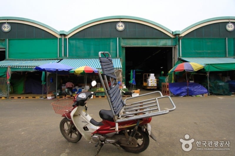 Garak Market  (3/19)