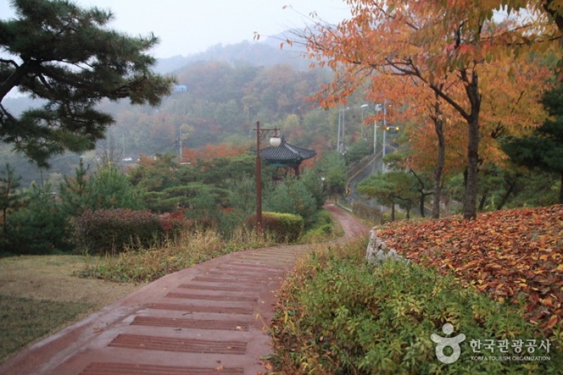 Inwangsan Mountain  (1/2)