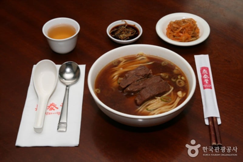 Din Tai Fung Korea - Myeongdong Branch  (5/16)