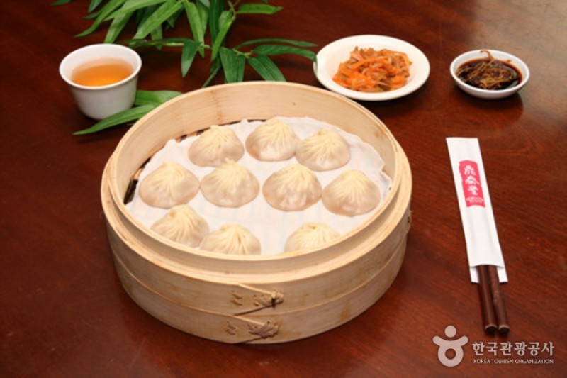 Din Tai Fung Korea - Myeongdong Branch  (9/16)