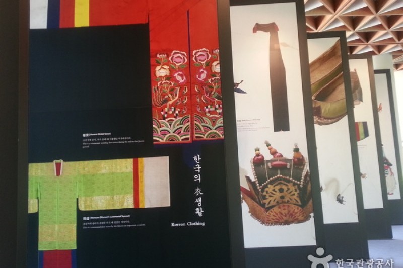 Cheongwadae Sarangchae  (15/24)