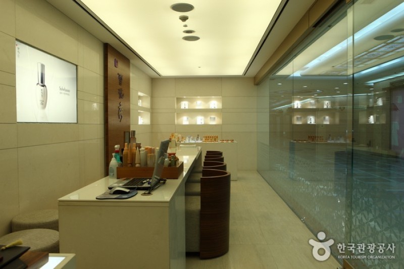 Sulwhasoo Spa  (2/26)
