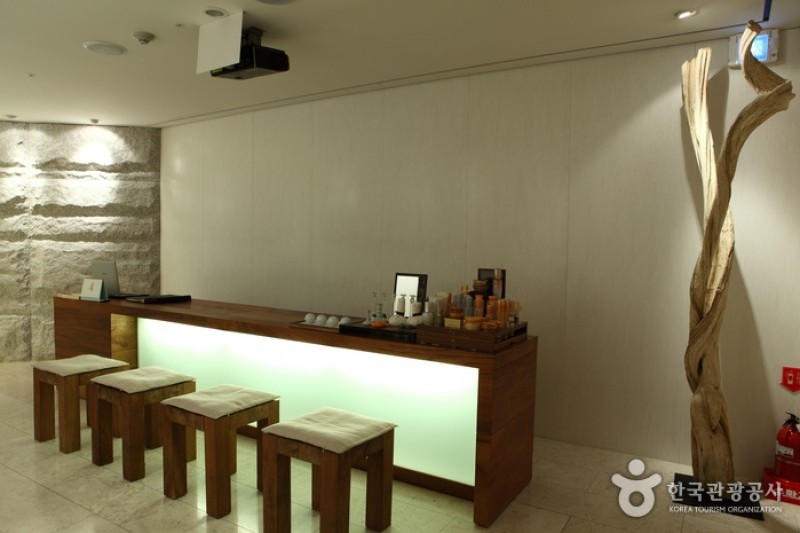Sulwhasoo Spa  (7/26)