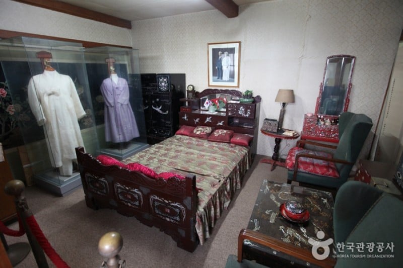 Ihwajang House 