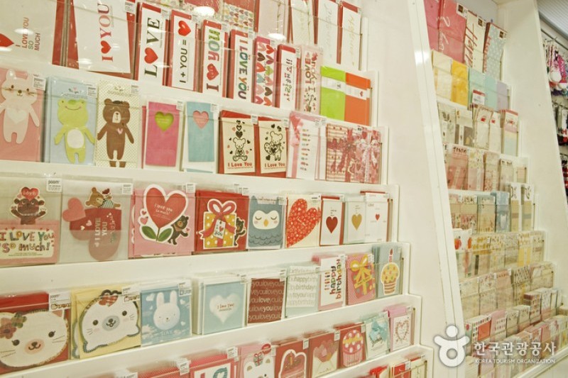 Artbox - Yonsei University Branch  (8/9)