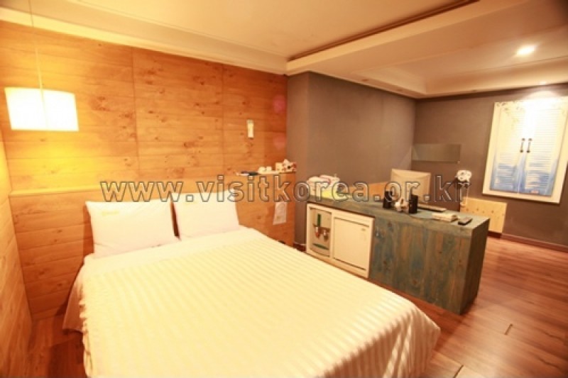 Hotel Jongno Biz - Goodstay  (14/16)