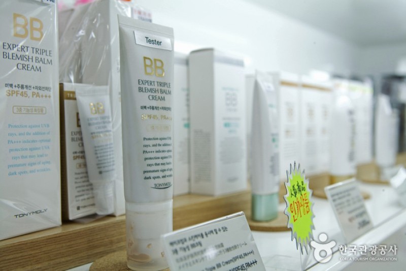 Tonymoly - Ewha Womans Univ. Branch  (3/12)