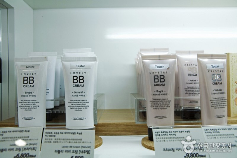 Tonymoly - Ewha Womans Univ. Branch  (4/12)