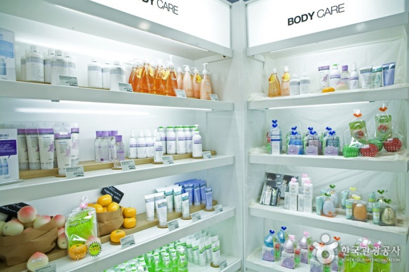 Tonymoly - Ewha Womans Univ. Branch  (11/12)