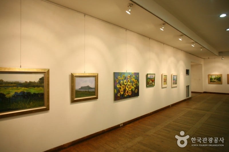 Kyung-In Museum of Fine Art  (9/11)