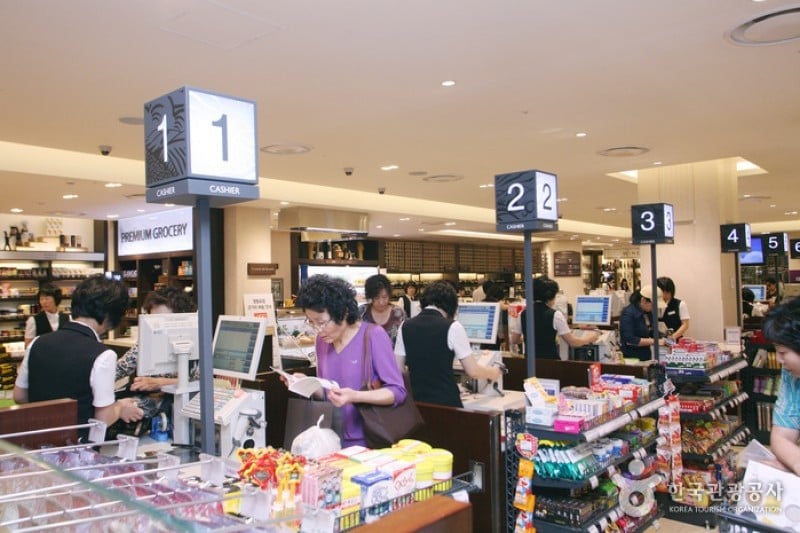 Shinsegae Department Store - Yeongdeungpo Branch  (8/10)