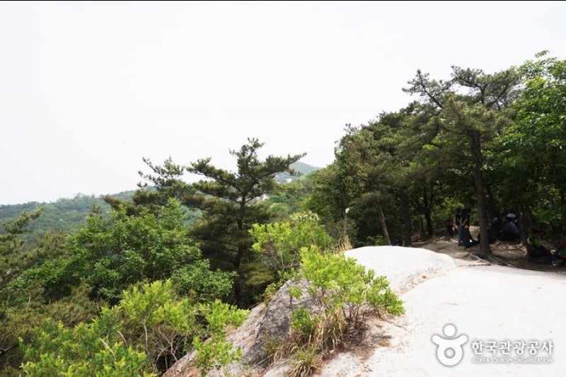 Suraksan Mountain  (2/10)