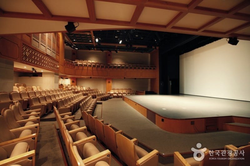 Korea Culture House  (2/7)