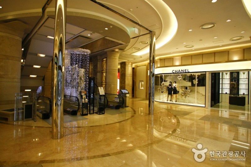 Lotte Department Store - Avenuel Branch  (2/5)