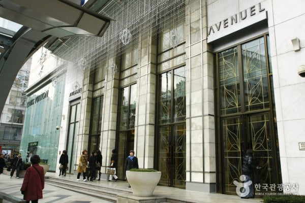 Lotte Department Store