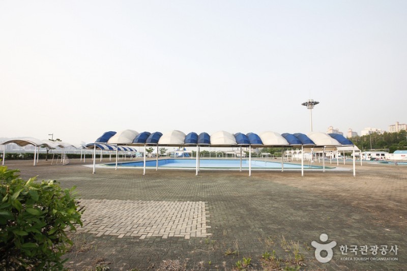 Jamwon Hangang Park  (3/3)