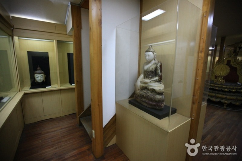 Museum of Korean Art  (10/15)