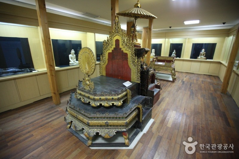 Museum of Korean Art  (12/15)