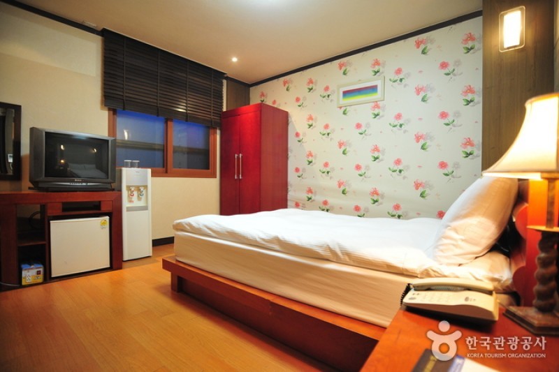 Youngbin Hotel - Goodstay 